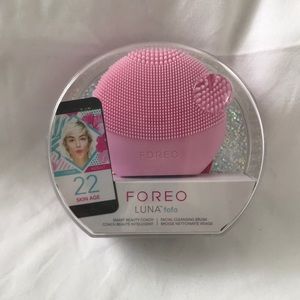 FOREO Lima fofo cleansing brush BRAND NEW!!